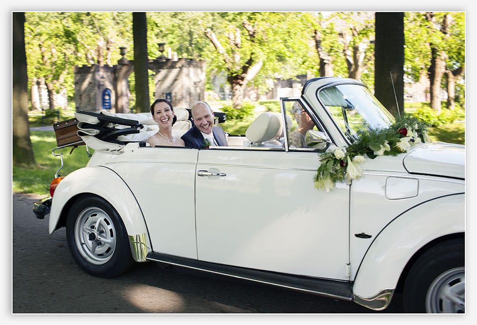 Kever cabrio als trouwauto 