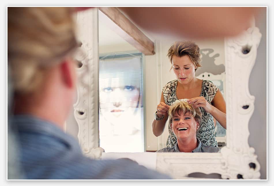 Bruid bij de kapper