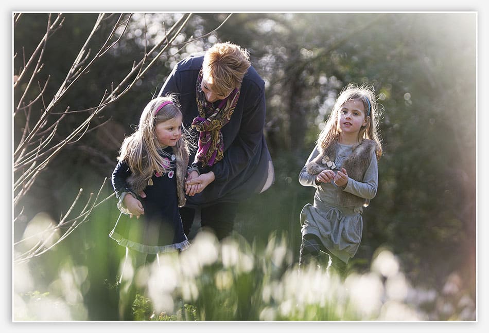 Mama-momentje tussen de bloemetjes