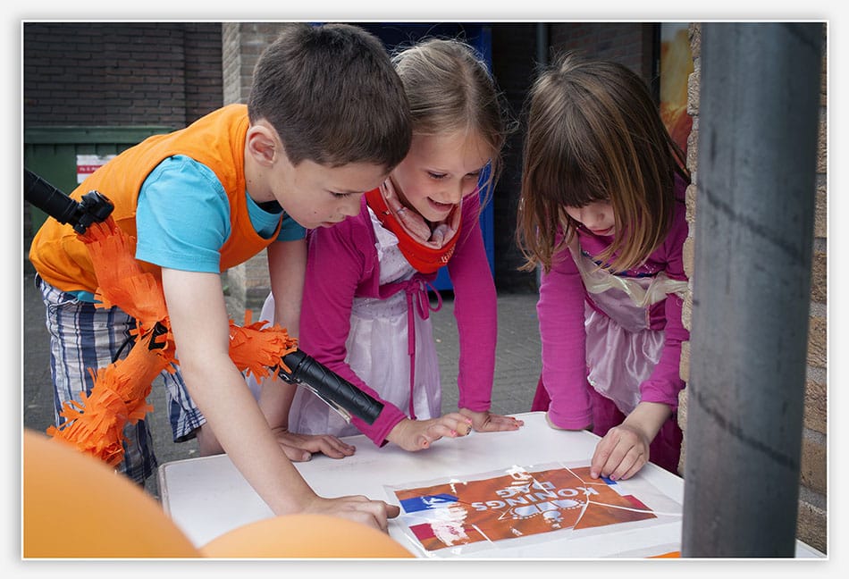 Puzzel leggen op Koningsdag
