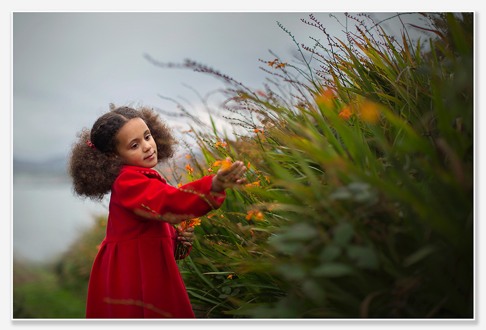 Kinderfotografie met bloemen