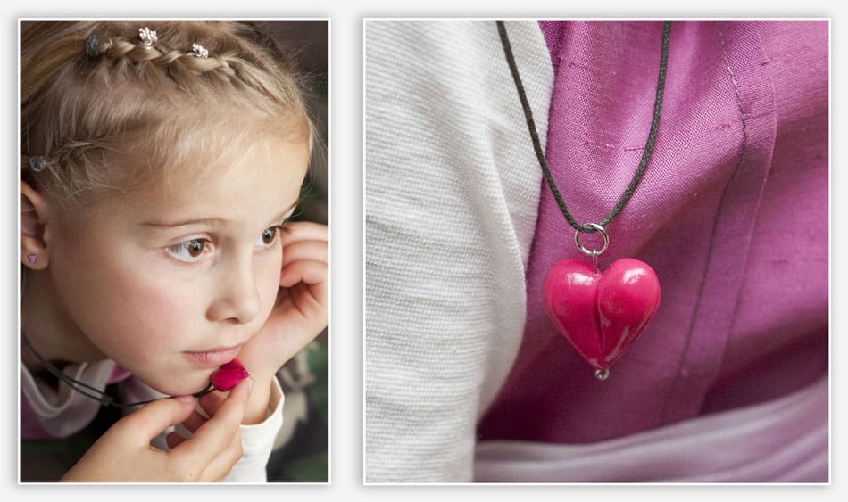 Ketting van hartjes voor de bruidsmeisjes