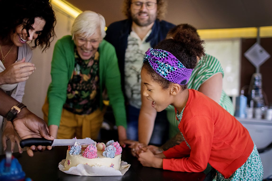 familie tijdens de gender reveal