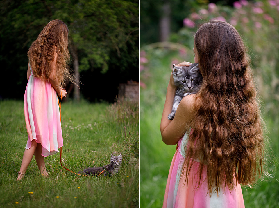 Kitten thuisreportage van meisje die kitten uitlaat in de tuin